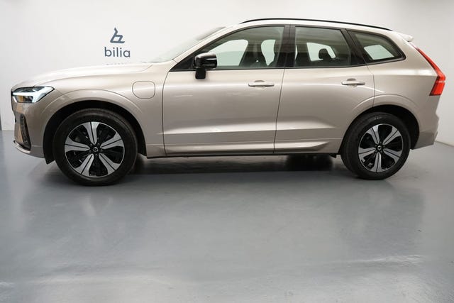 Volvo XC60 2025 – bild 2