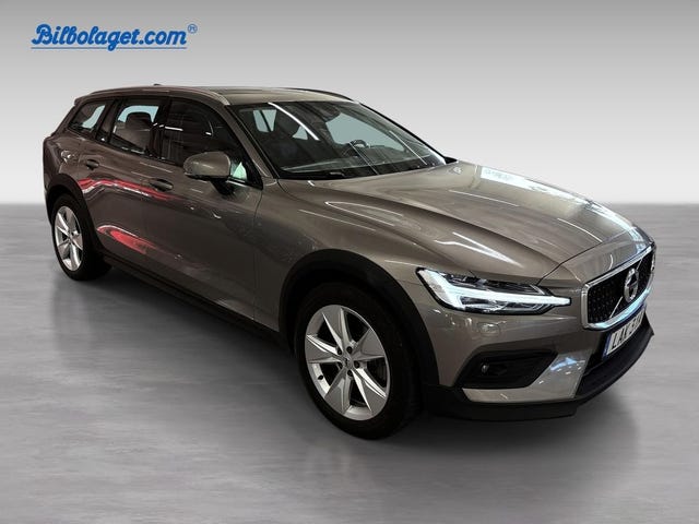Volvo V60 Cross Country 2020 – bild 3