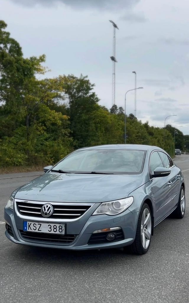 Volkswagen Passat CC 2011