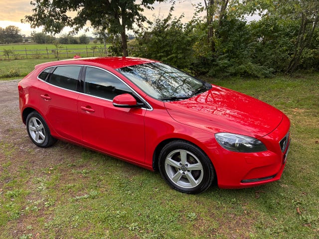 Volvo V40 2013