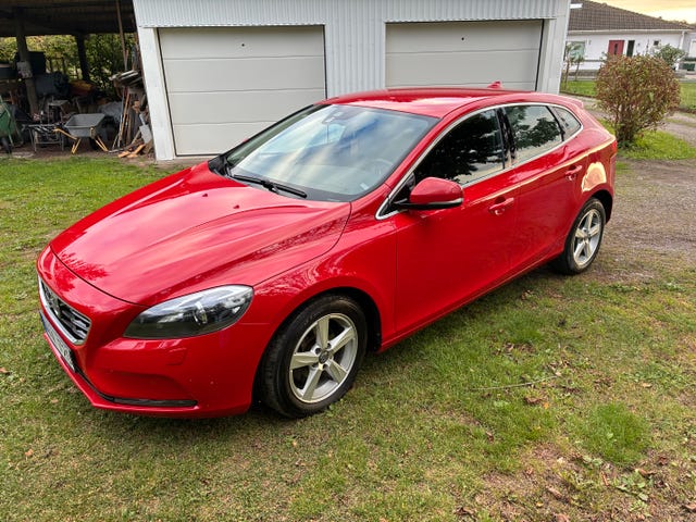 Volvo V40 2013 – bild 2