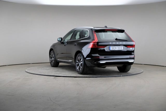 Volvo XC60 2023 – bild 2