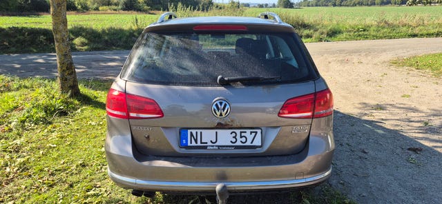 Volkswagen Passat 2012 – bild 2