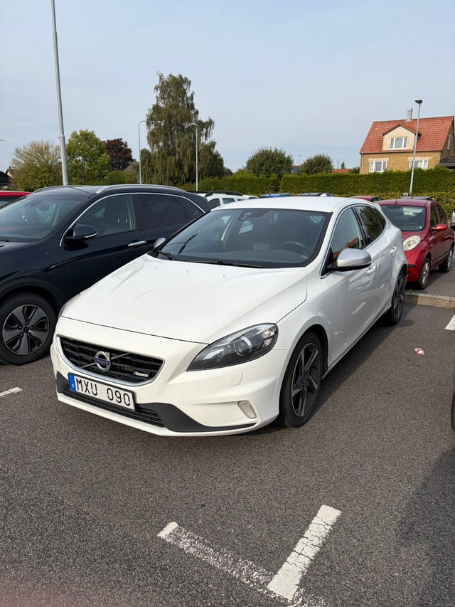 Volvo V40 2013