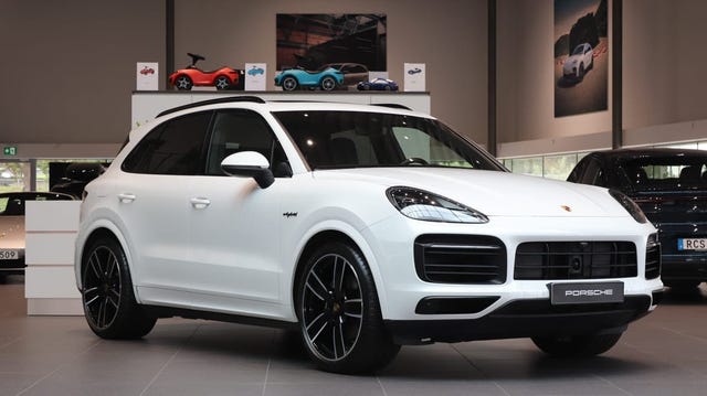 Porsche Cayenne 2023