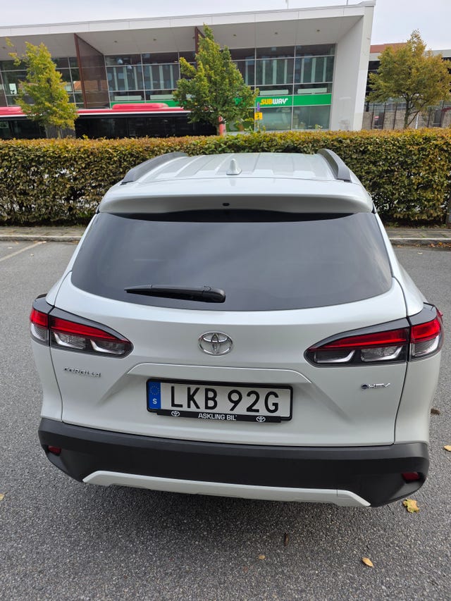 Toyota Corolla Cross 2025 – bild 4