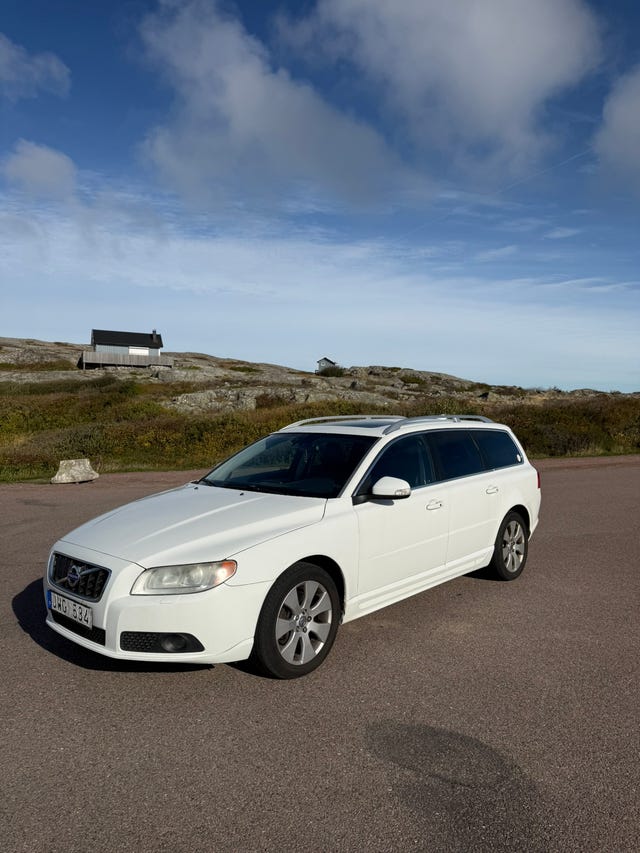 Volvo V70 2010