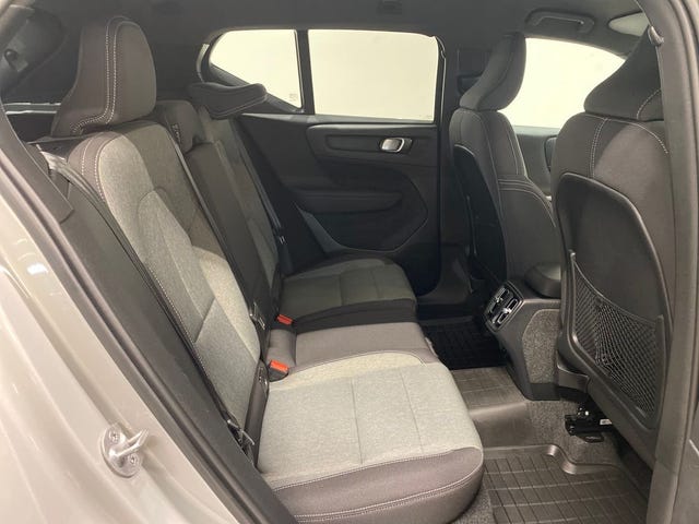 Volvo XC40 2025 – bild 4