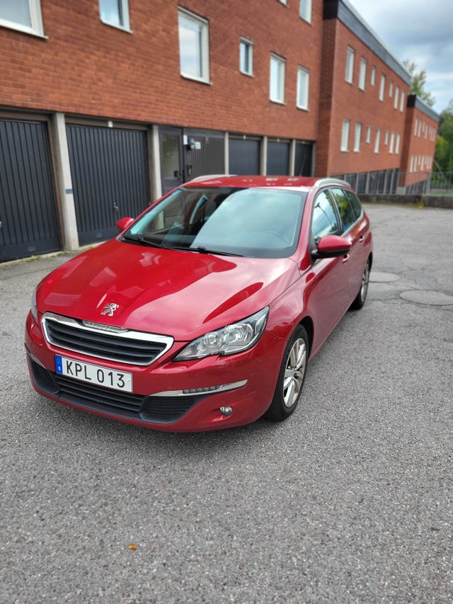 Peugeot 308 SW 2016