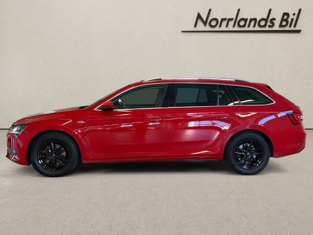 Skoda Superb 2017 – bild 2