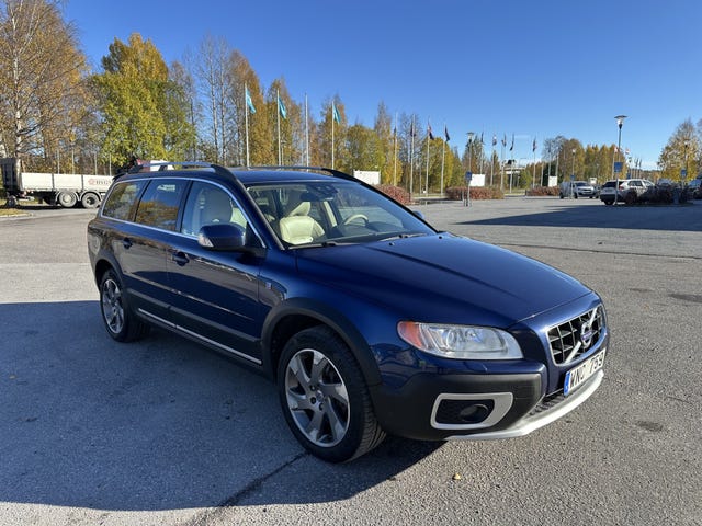 Volvo XC70 2012