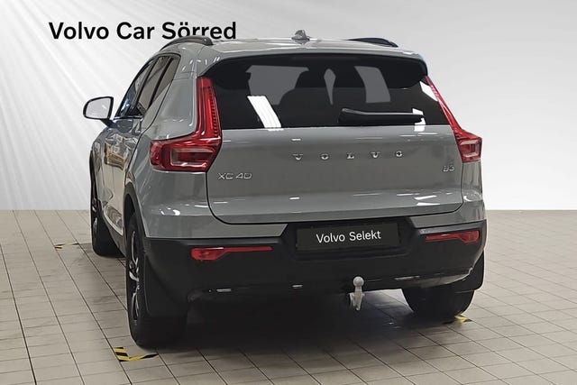 Volvo XC40 2025 – bild 4