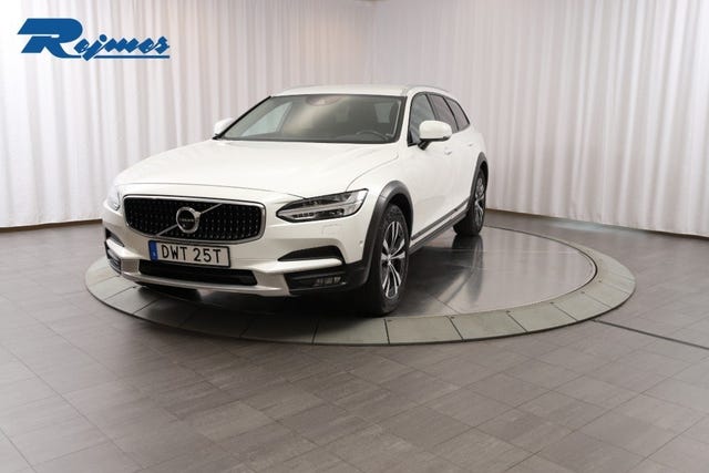Volvo V90 Cross Country 2020