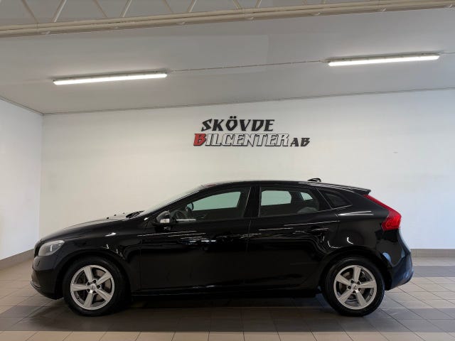 Volvo V40 2017