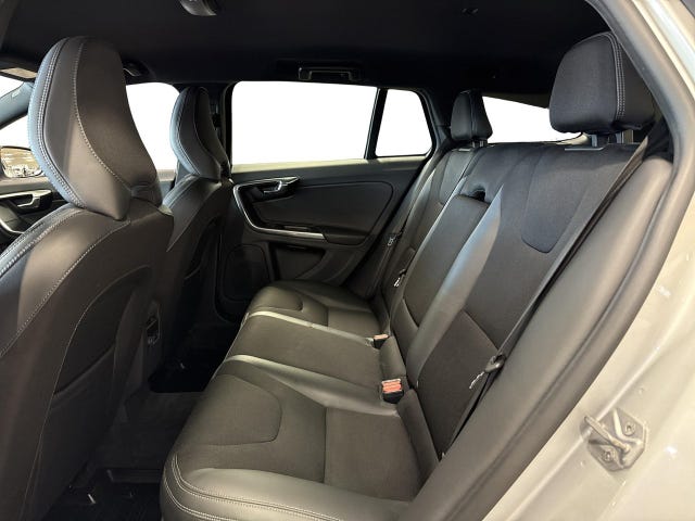 Volvo V60 2015 – bild 4