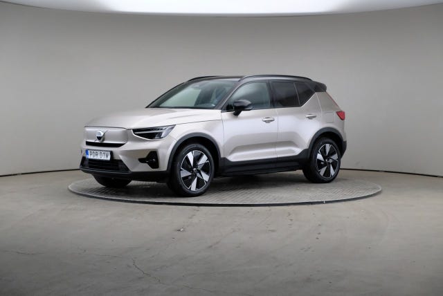 Volvo XC40 2024