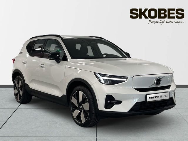 Volvo EX40 2026