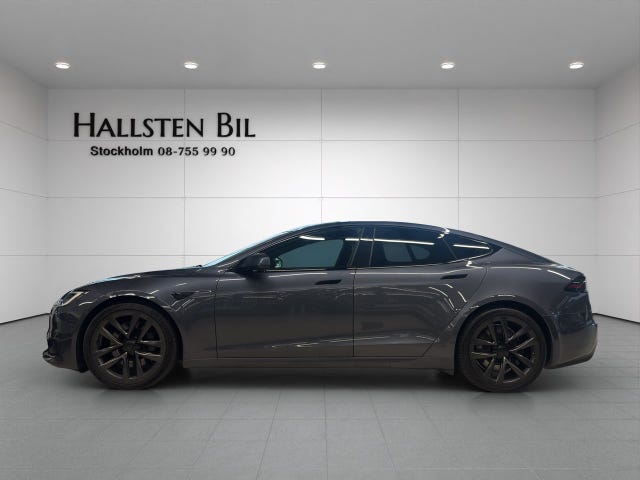 Tesla Model S 2023