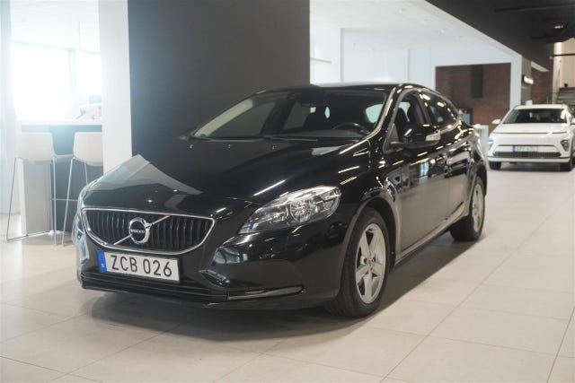 Volvo V40 2018