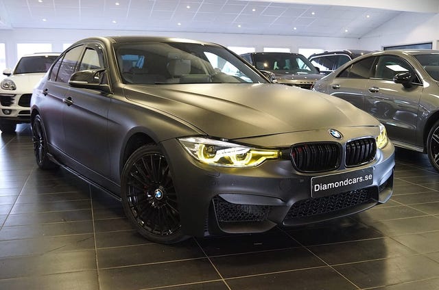BMW 320 2016
