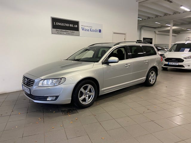 Volvo V70 2015
