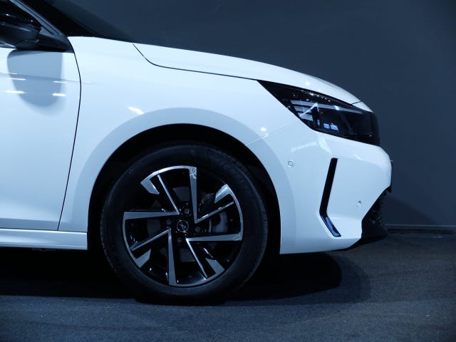 Opel Corsa 2025 – bild 4