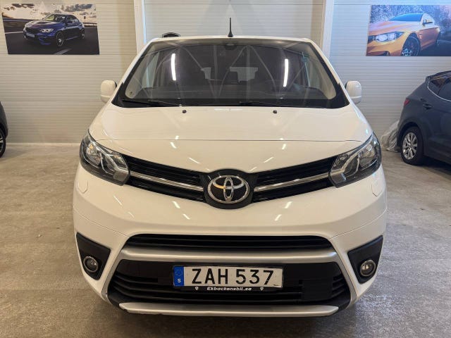 Toyota Proace Verso 2017