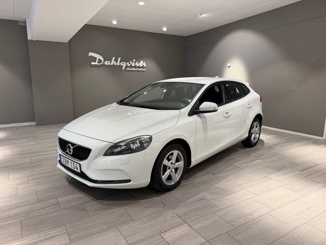 Volvo V40 2018