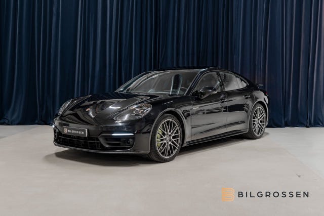 Porsche Panamera 4S 2022