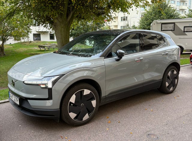Volvo EX30 2024