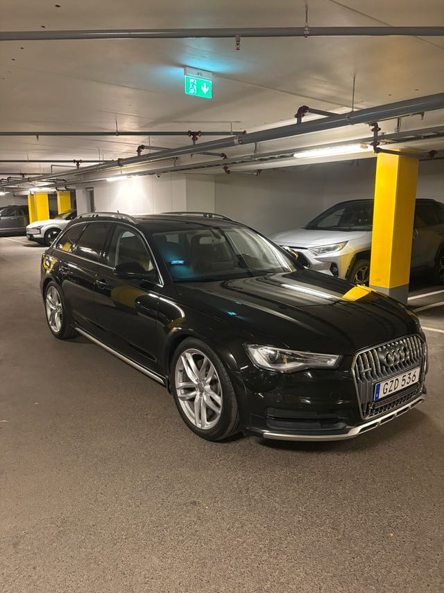 Audi A6 allroad 2016
