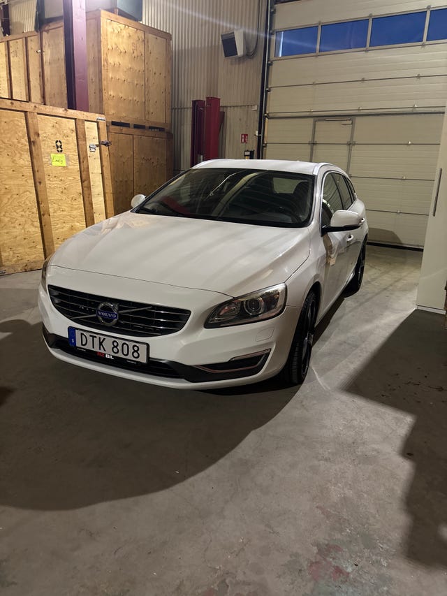 Volvo V60 2015