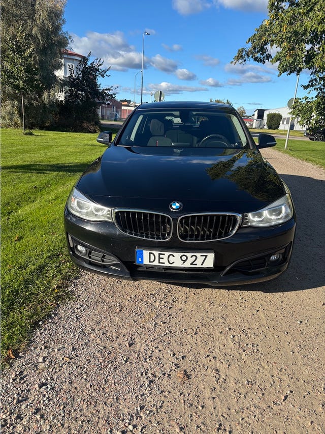 BMW 320d 2014 – bild 2