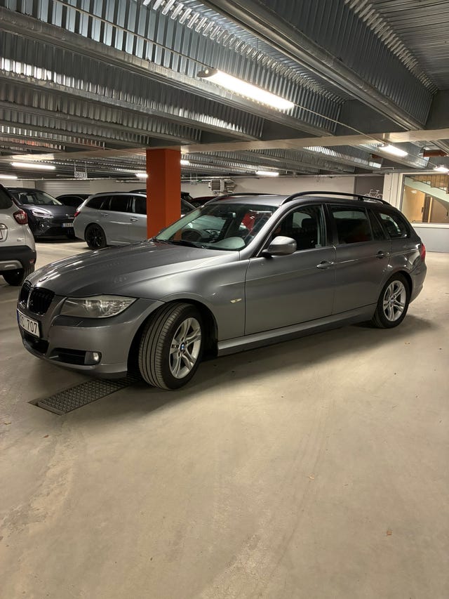 BMW 318d 2010