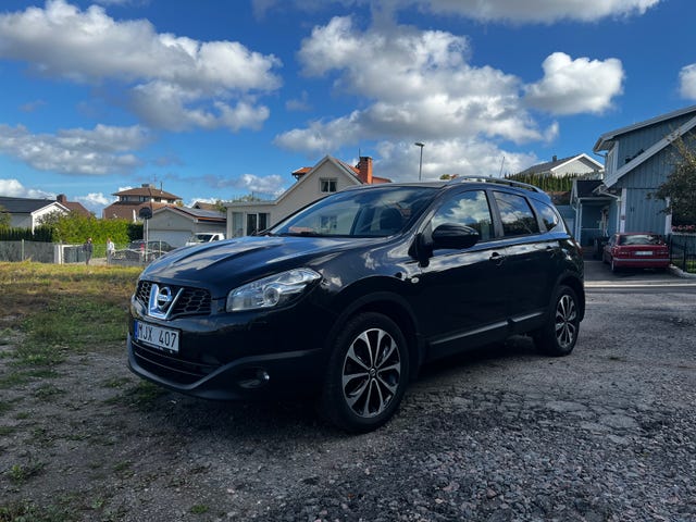 Nissan Qashqai+2 2012