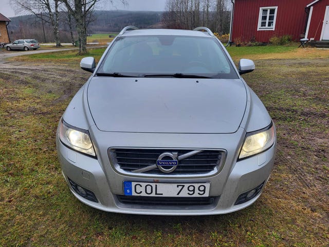 Volvo V50 2011 – bild 3