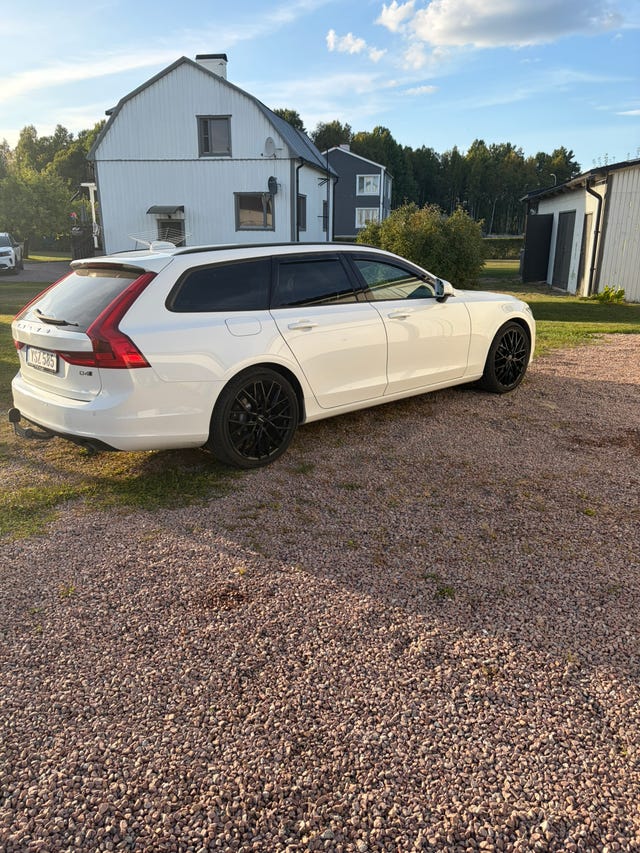 Volvo V90 2018 – bild 3