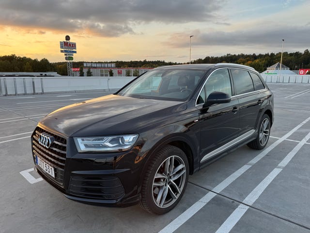 Audi Q7 2016