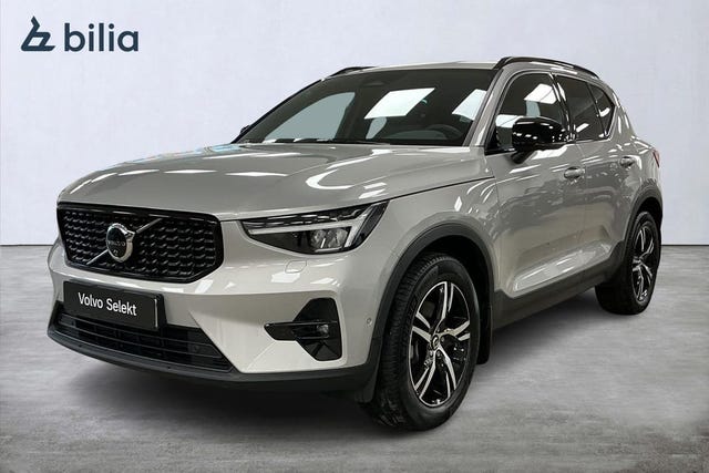 Volvo XC40 2025