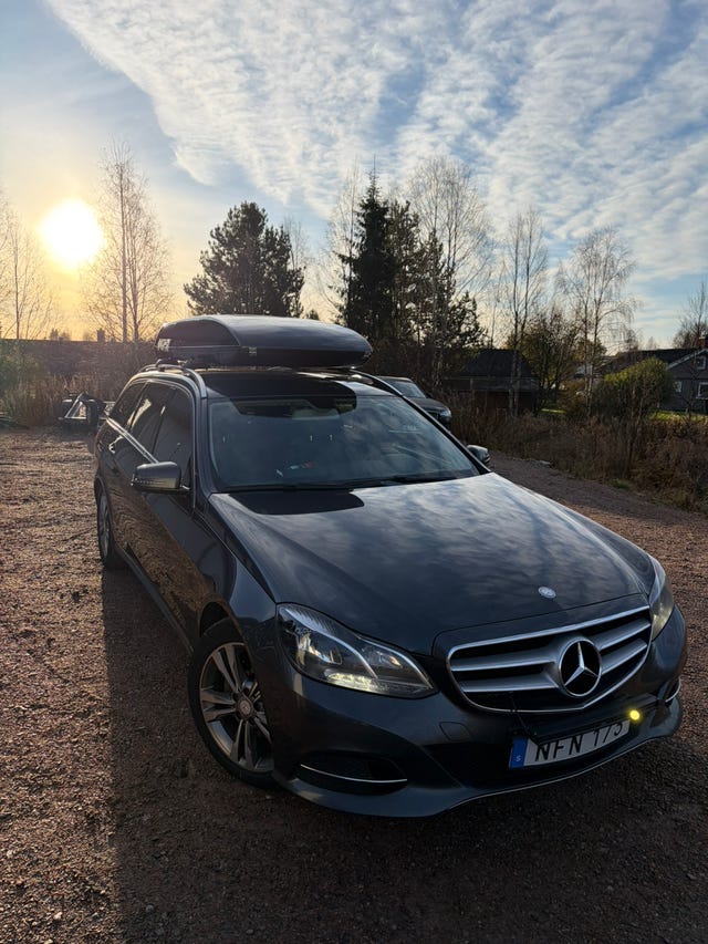 Mercedes-Benz E220 2016