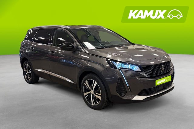 Peugeot 5008 2021