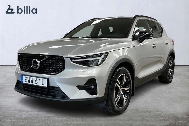 Volvo XC40 2025