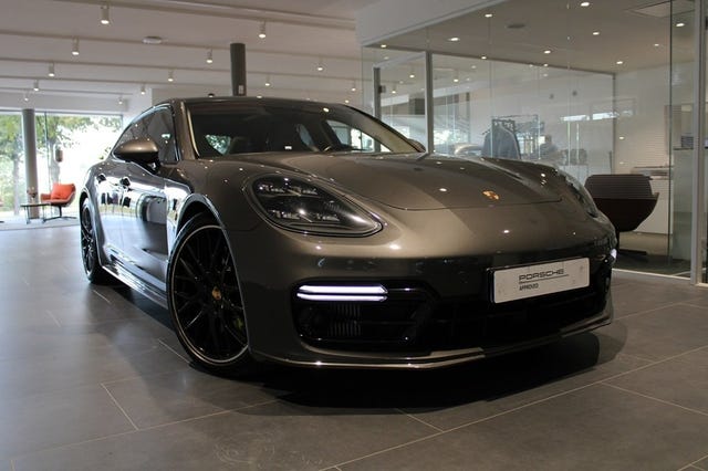 Porsche Panamera 4 2018