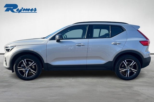 Volvo XC40 2025 – bild 3