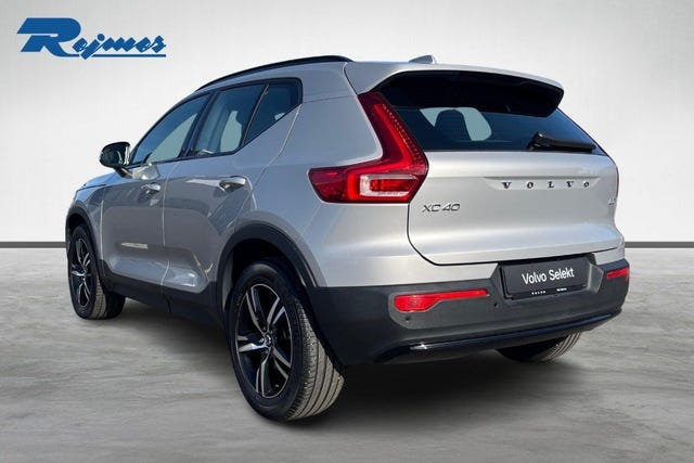 Volvo XC40 2025 – bild 2