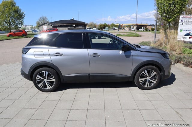 Peugeot 3008 2022
