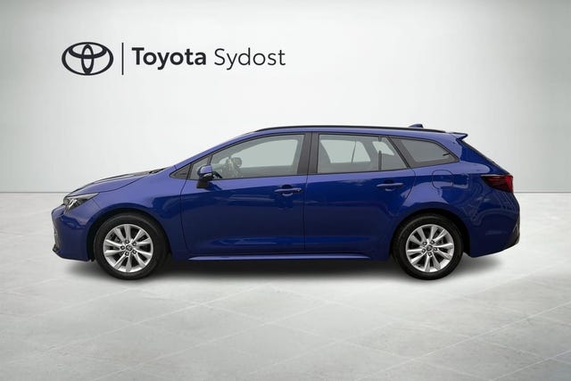 Toyota Corolla 2024 – bild 4