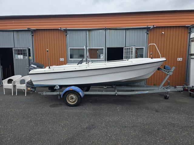 Styrpulpet Micore 490 GT med 30 hk Yamaha