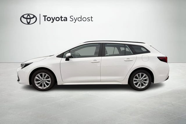 Toyota Corolla 2024 – bild 4