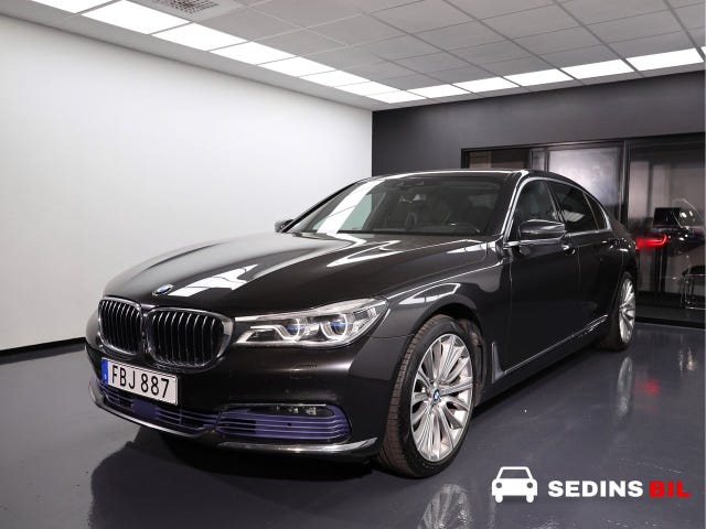 BMW 730 2016